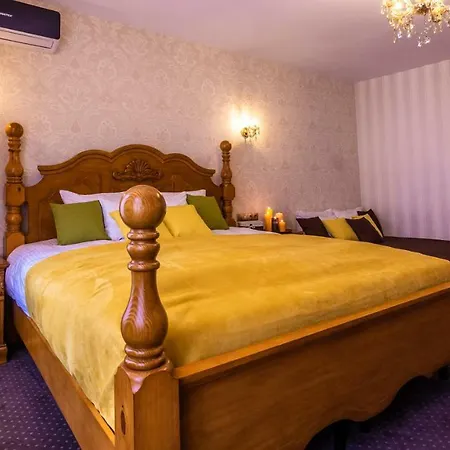 Apartment House 1 *